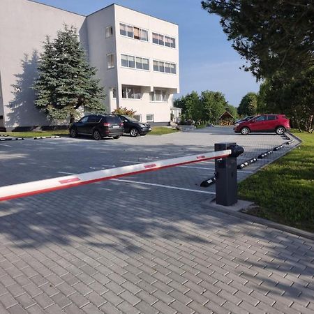 Отель Pas Roma Швентой Экстерьер фото